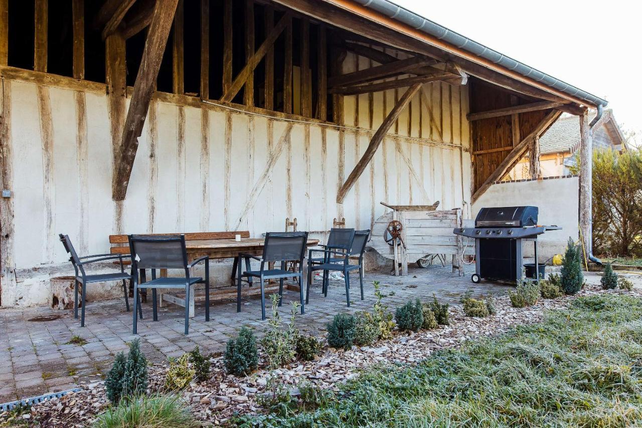 Studio Confortable, Parking Et Jardin Bucheres Exterior photo